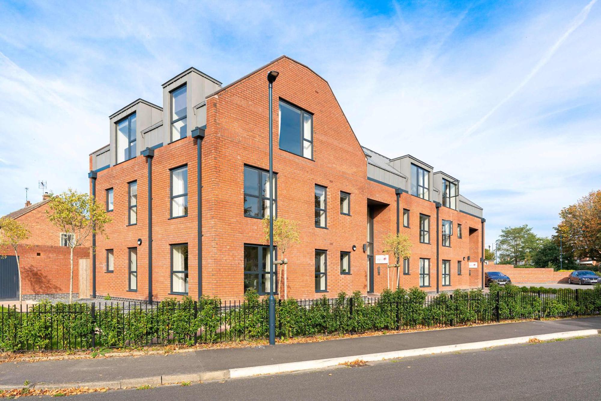 Stylish 2 Bedroom Apartments In Derby Exteriör bild